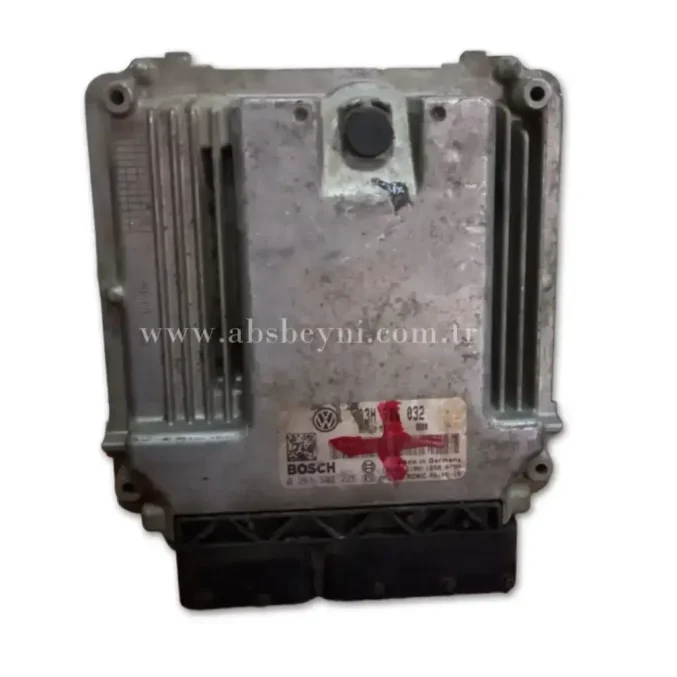 03H906032 ve 0261S02226 OEM kodlu VW Passat B6 3.2 FSI Motor Beyni (ECU)