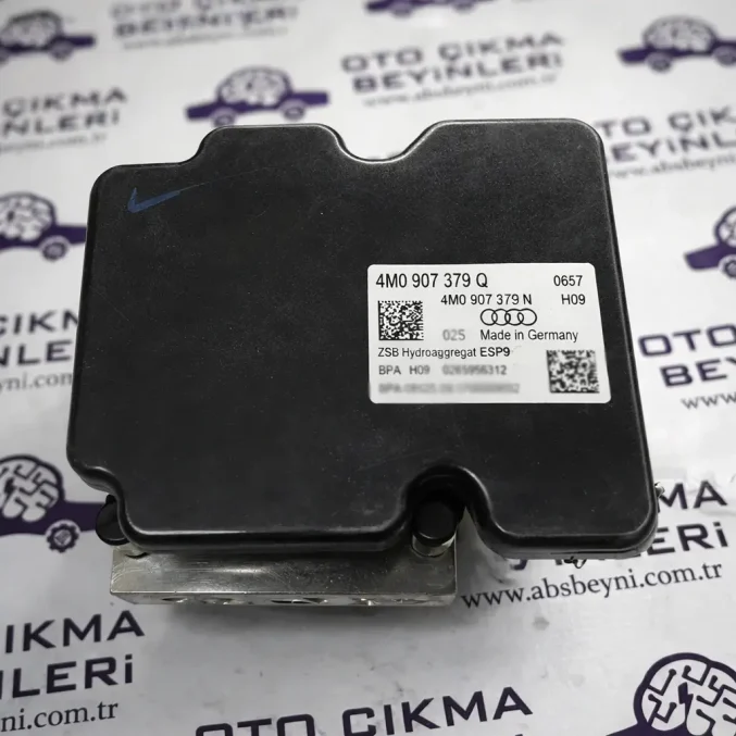 4M0907379Q, 4M0907379N ve 4M0614517AA OEM kodlu Audi Q5, Q7, Q8 uyumlu orijinal çıkma Bosch ABS beyni.