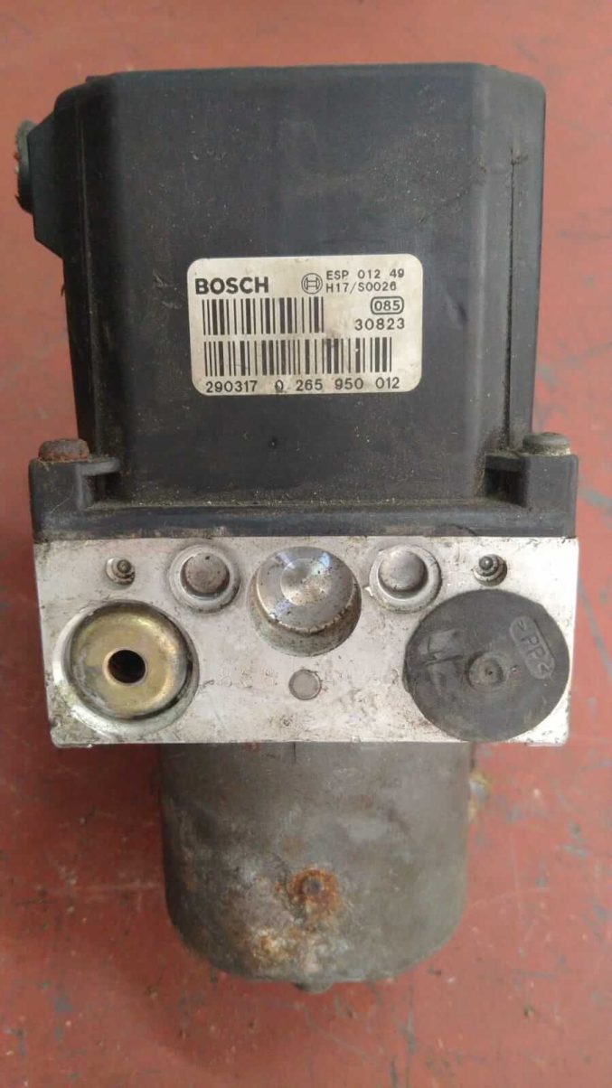 Audi A4 Çıkma ABS Beyni 0265950012 0265225045 8E0614517A 0 265 950 012 Bosch