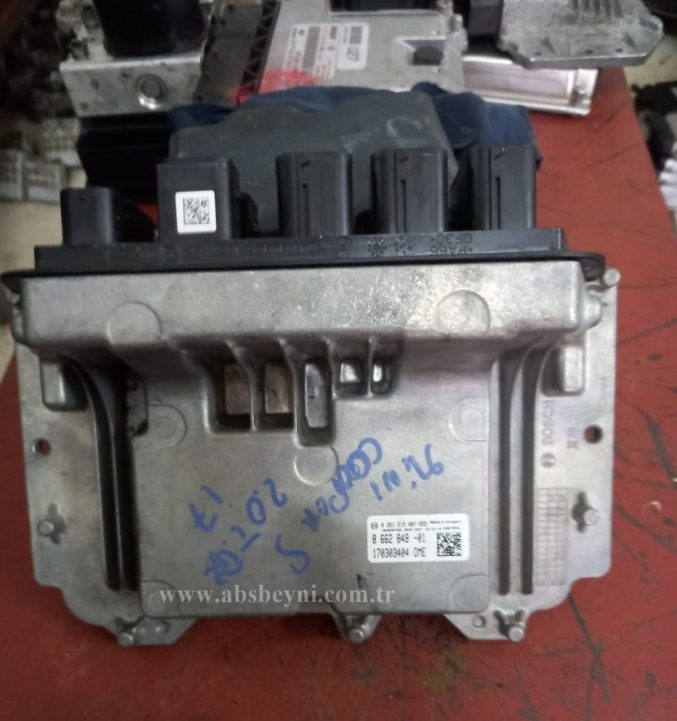 BMW Mini Clubman F54 Motor Beyni Çıkma ECU (Bosch) 0261S15087, 0 261 S15 087, 8 662 849-01, 8662849-01, 8662849, 8 662 849, 1039S94765