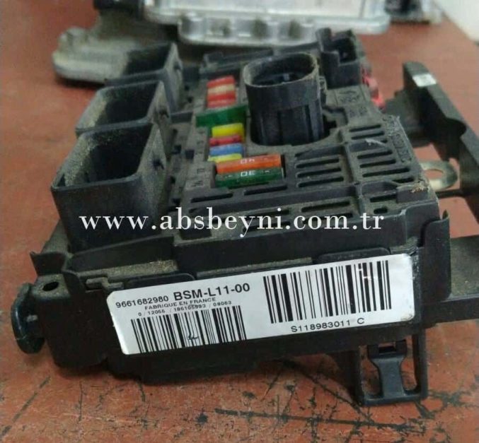 Citroen C4 C5 Sigorta Kutusu BSM Beyni S118983011 C 9661682980 BSM-L11-00