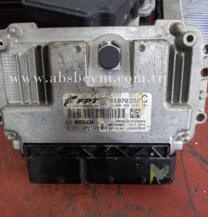 Fiat Alfa Romeo Lancia Motor Beyni Çıkma ECU (Bosch) 0261S05128, 0 261 S05 128, 51870392, 51870392C, 1039S37645
