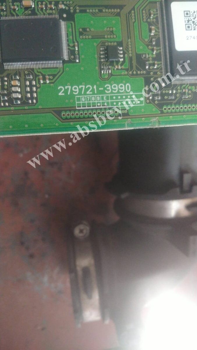 Mazda 3 Motor Beyni Otomatik Vites 279721-3990 2797213990 Mazda 3 Motor Beyni Otomatik Vites 279721-3990 2797213990