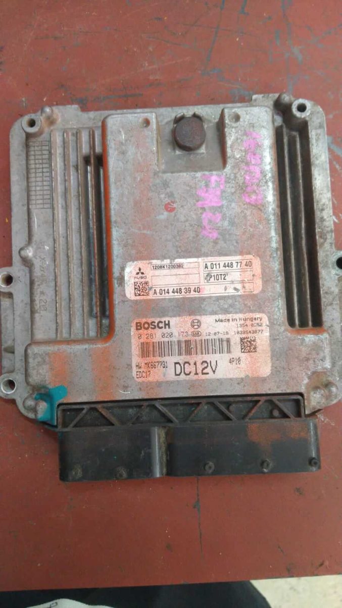Mitsubishi Canter Fuso Çıkma Motor Beyni 0281020173 A1044483940 0 281 020 173 A 104 448 39 40 Bosch DC12V