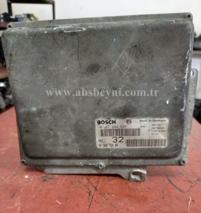 Peugeot 106, Citroen Saxo 1.0 Motor Beyni Çıkma ECU (Bosch) 0261204625, 0 261 204 625, 0261 204 625, 9630278480, 96 302 784 80, MA3.1, MA31