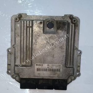 8200688494 - 0281 014 351 kodlu Renault Scenix 2.0 DCI Motor Beyni