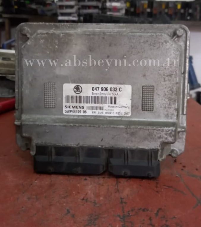 Skoda Fabia 1.4 Motor Beyni Çıkma Ecu (Siemens) 047906033C, 047 906 033 C, 5WP4419908, 5WP44199 08, Simos.3PA, Simos3PA