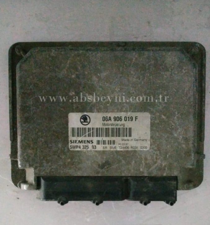 06A906019F 5WP4325 kodlu Skoda Octavia 1.6 Motor Beyni