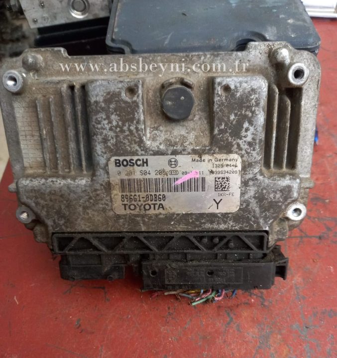 Toyota Yaris 1.0 Motor Beyni Çıkma ECU (Bosch) 0281S04205, 0281 S04 205, 0 281 S04 205, 89661-0DB60, 896610DB60, 1039S34209