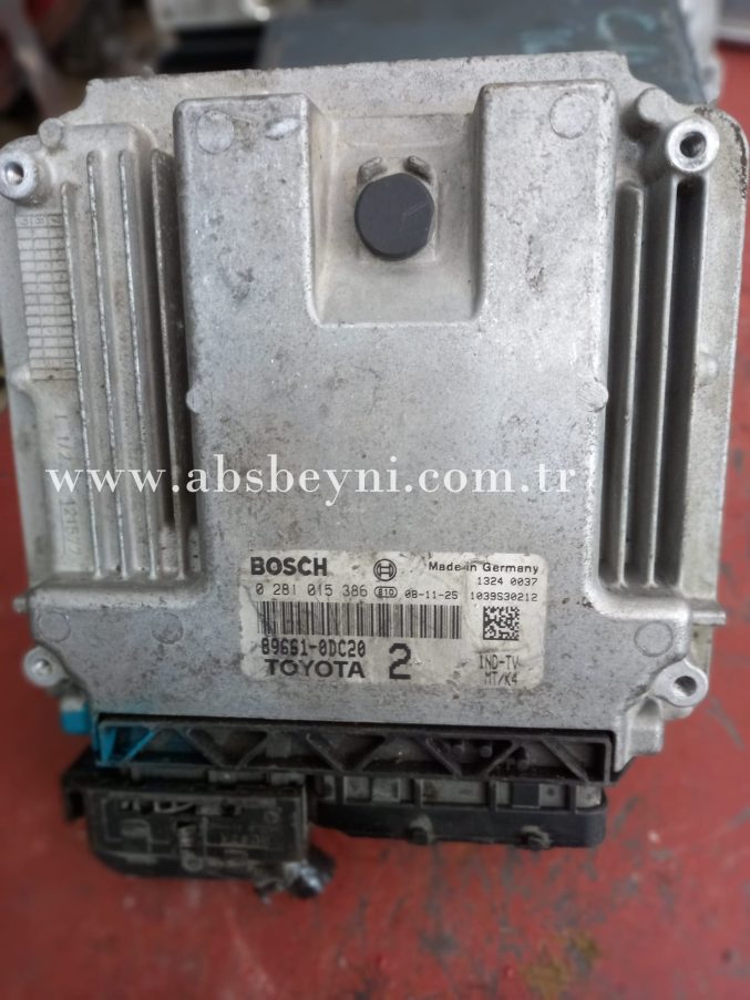 Toyota Yaris Motor Beyni Çıkma ECU (Bosch) 0281015386, 0281 015 386, 0 281 015 386, 89661-0DC20, 896610DC20, 1039S30212