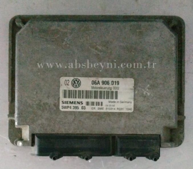06A906019 5WP439503ERSME810314R0311040 kodlu Volkswagen 1.6 Ecu Siemens Motor Beyni