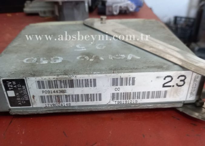Volvo 850 2.5 Motor Beyni Çıkma Ecu P09144362, 1TVR055825, T98451506, CC 2.3, CC2.3